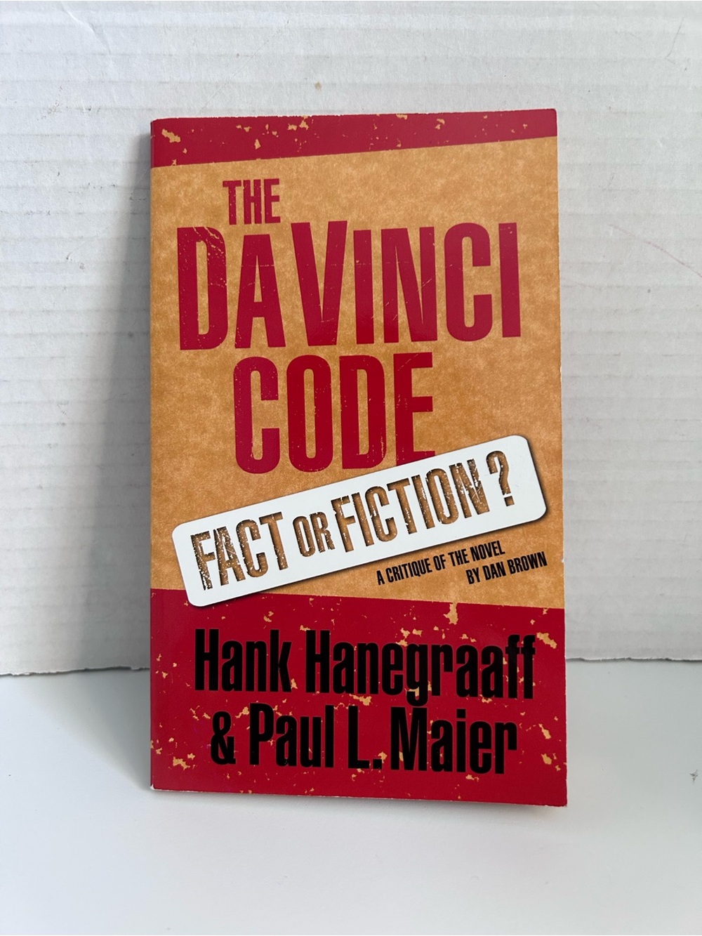 The Da Vinci Code: Fact or Fiction? - Red & Tan Book paperback